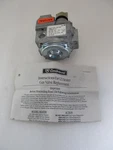 Robertshaw 7000BDER-S7C Gas Valve 3A2-501-791 24VAC New, Missing Box. Fixed Price $145.00.