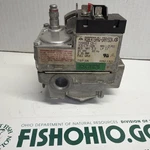 Robertshaw 7C5C7F026 Gas Valve 7200DER CS-1. Fixed Price $99.99.