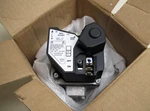 New Carrier EF33CW188 / White-rodgers 36H54-470 Furnace Gas Valve Free Shipping. Fixed Price $129.99.