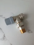 Danfoss 1/2" Npt Angle Thermostatic Radiator Valve 013G8014 RA2000. Fixed Price $35.00.