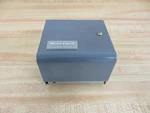 Honeywell L4081A 1023 Controls And Indicators. Fixed Price $250.44.