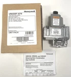 New Honeywell VR8305P 4279 Nos Dual Gas Valve Control 24V 60HZ 3/4" Npt. Fixed Price $258.88.