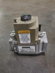 Honeywell Furnace Gas Valve EF32CB190 / For Carrier. Fixed Price $79.95.