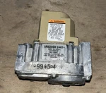 Nordyne 624586 Gas Valve VR8205M 2443 Lp Used **tested**. Fixed Price $95.00.
