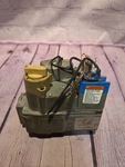 Honeywell Gas Furnace Valve / HQ607881HW. Fixed Price $89.99.