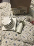 Armstrong LV-4 Thermostatic Operator Wall Mounted 6.5 Ft Length New Old Stock. Fixed Price $29.99.