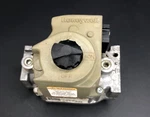 Lennox Honeywell VR8205S2262 60M1601 Furnace Gas Valve Works Great (14). Fixed Price $35.00.