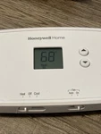Honeywell Non Programmable Thermostat Heat Cool Air RTH111 Series. Fixed Price $11.19.