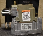 Honeywell 78L4201 VR8205Q2662 Hvac Furnace 2-STAGE Gas Valve. Fixed Price $65.00.