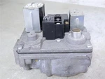 White Rodgers 36E52 204 Hvac Furnace Gas Valve 025-31996-000. Fixed Price $42.75.