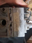 Honeywell Furnace Valve VR800A 1285, Nat. Gas, 24V; 60HZ---"USED". Fixed Price $70.00.