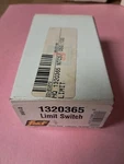 313248 HQ1320-365TD Limit Switch L270-20F (green) New Old Stock. Fixed Price $29.99.