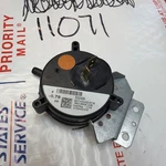 Oem Mpl 632489 Furnace Air Pessure Switch 9371VO-HS-0114. Fixed Price $25.00.