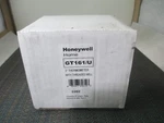 Honeywell Thermometer With Threaded New! GT161/U. Fixed Price $29.95.